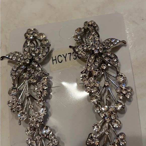 Silver Floral Crystal Hair Pins - Picture 5 of 7